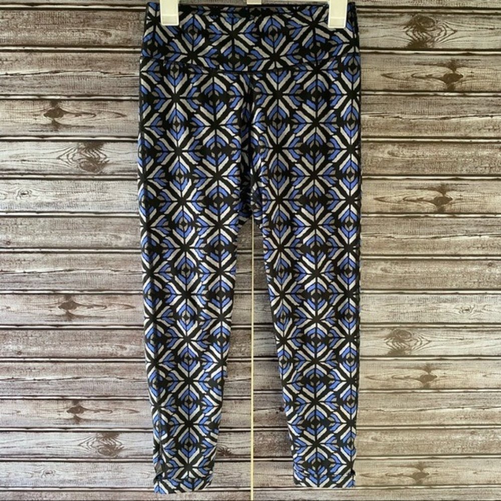 Aerie Cropped‎ Leggings Size M